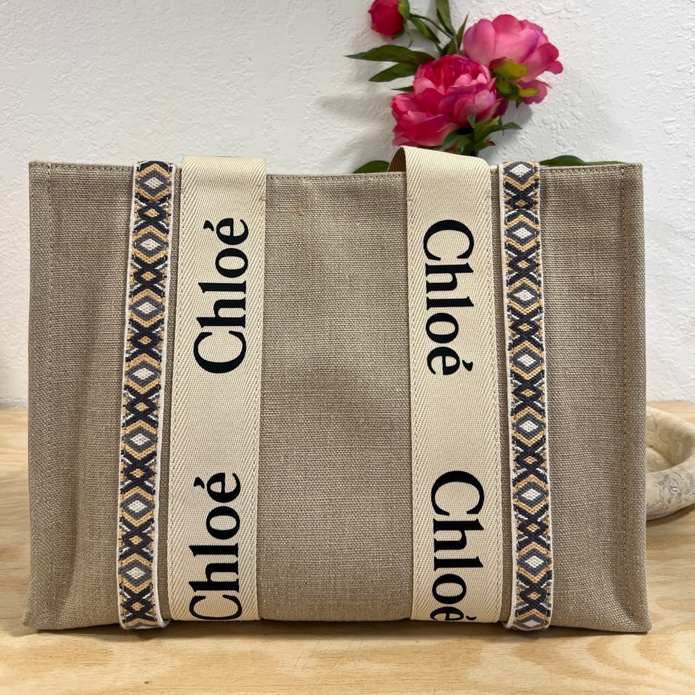 Chloe Beige and Cream Medium Woody Tote Bag